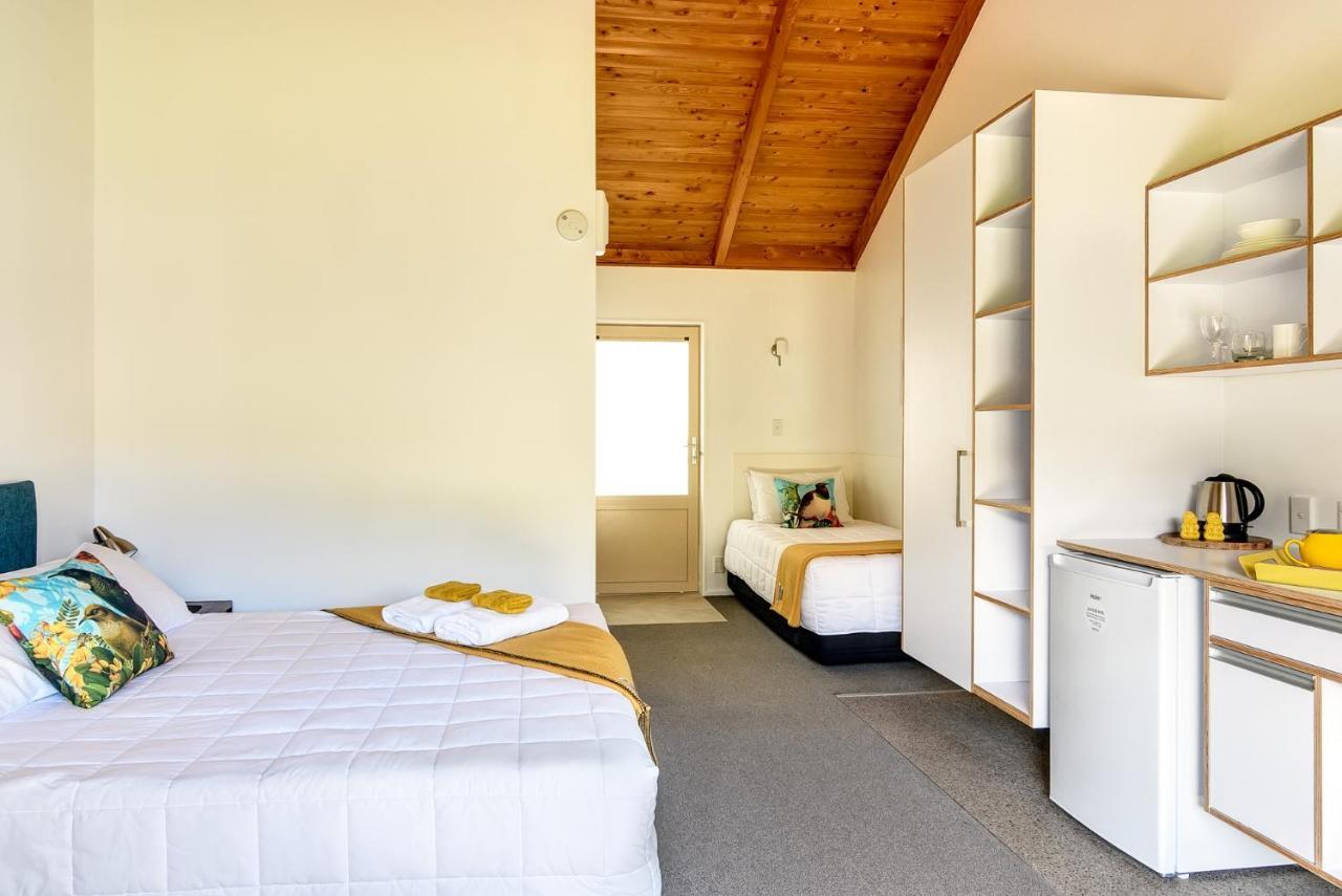 Abel Tasman Lodge Marahau Eksteriør billede